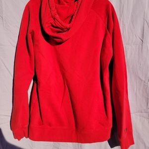Lightly worn Mountain Hardwear (Columbia) Sweatshirt, Red, Size Medium